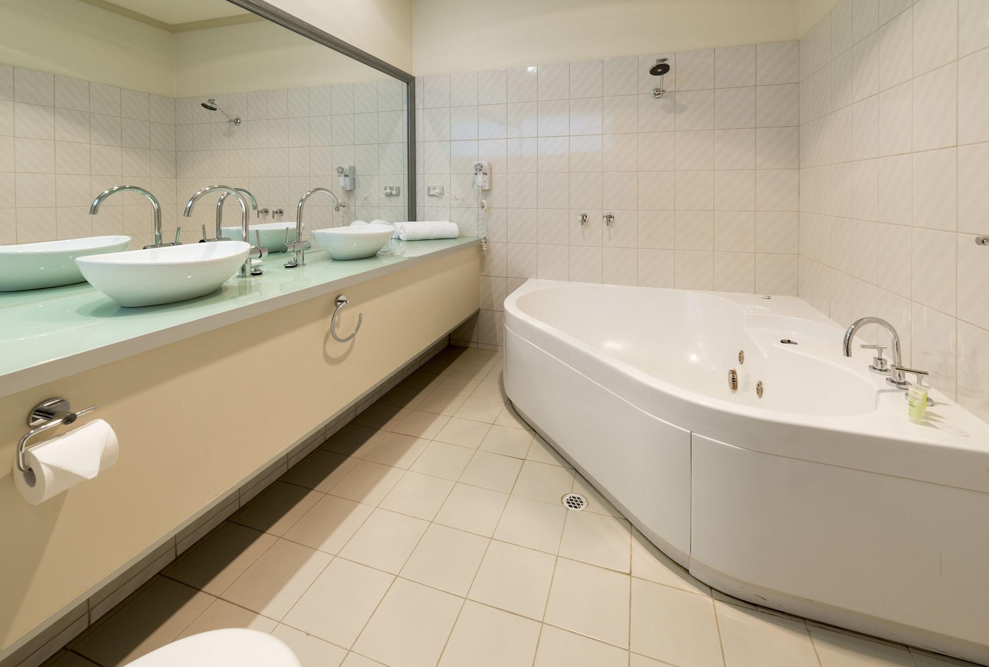 Hotel Beau Monde International Doncaster East