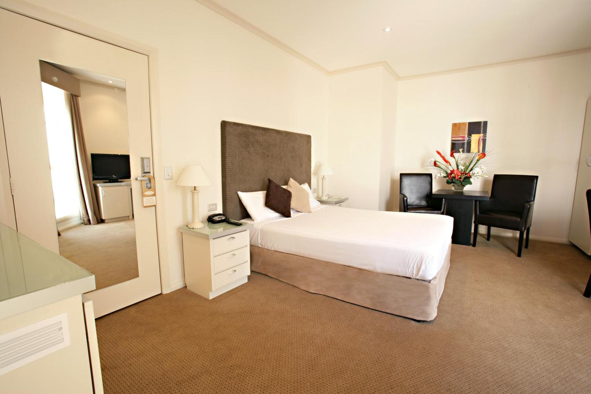 Beau Monde International Hotel 4*