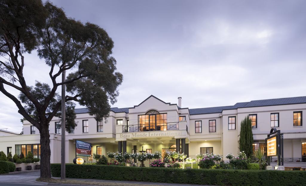 Beau Monde International Hotel 4*