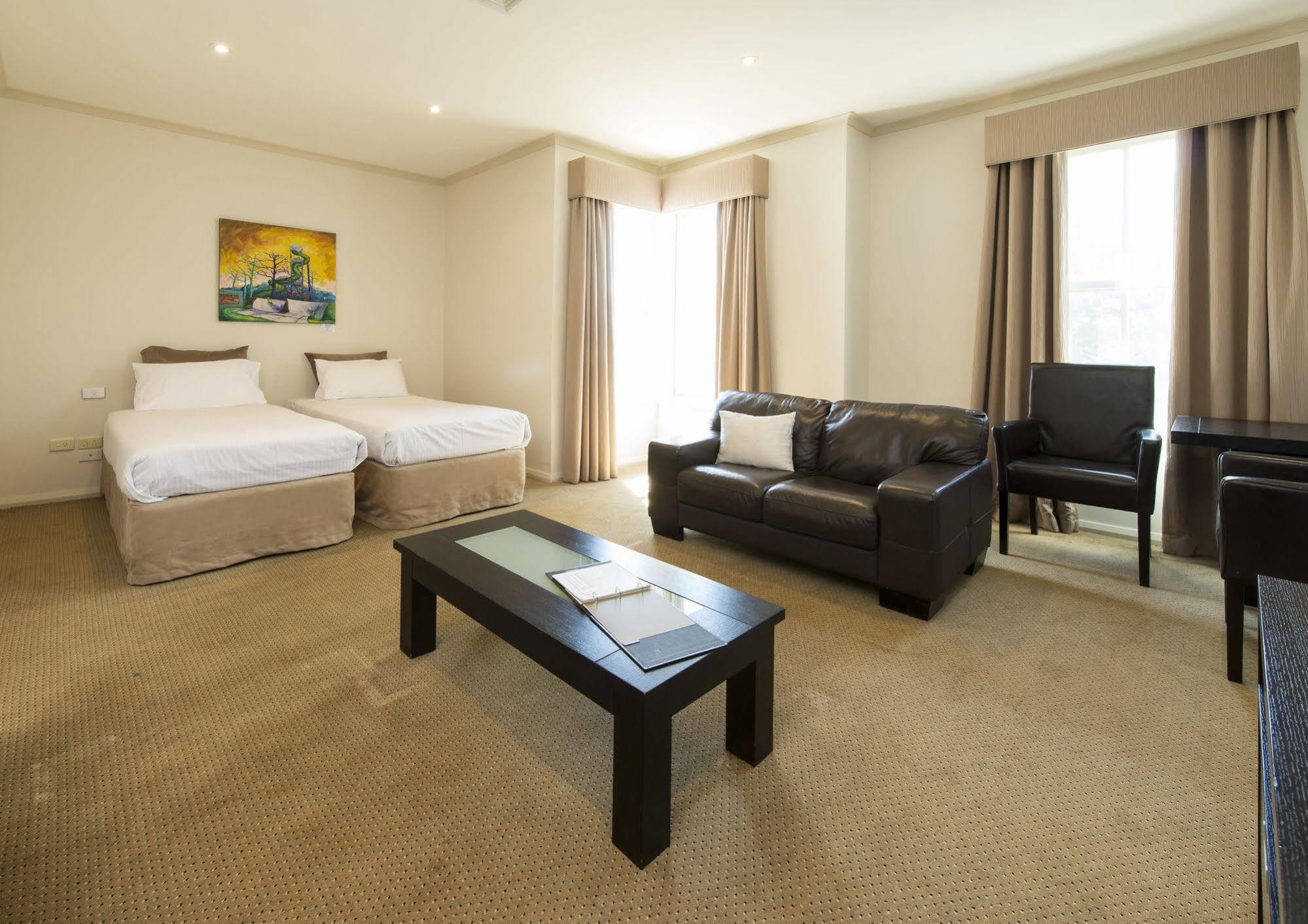 Hotel Beau Monde International Doncaster East